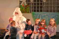 Dedek Mraz v OŠ Lesično